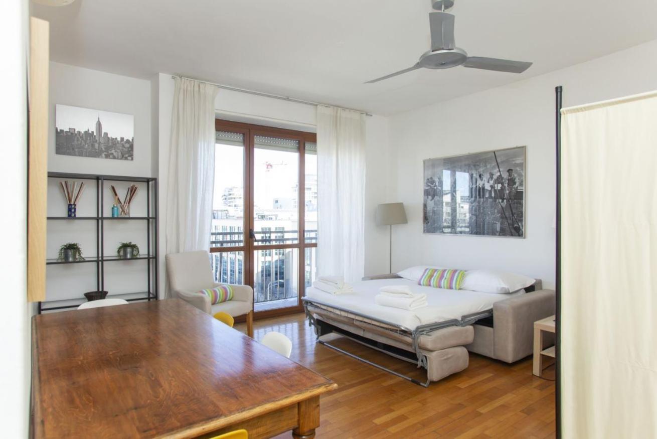 We - Ripamonti 66 Apartment