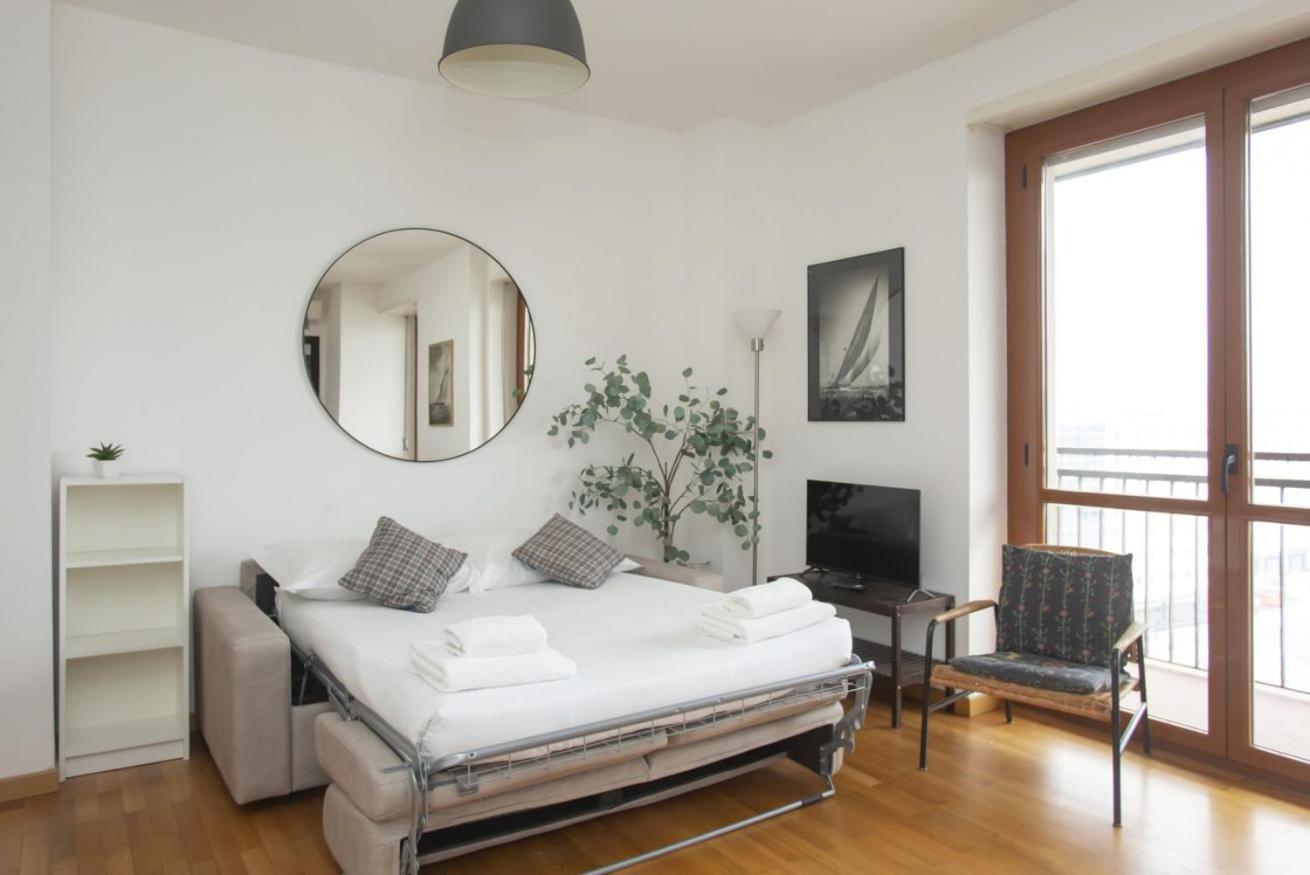 We - Ripamonti 66 Apartment